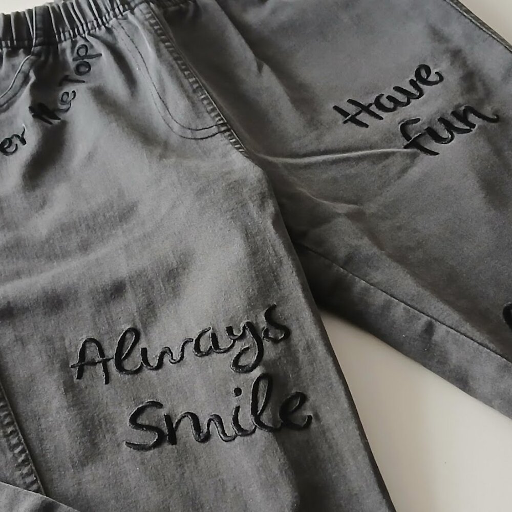 Calzedonia Grey Denim Jegging w/ Embroidered Positive Words - 25" W